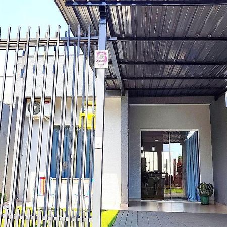 Casa Brilhantes Prox Cataratas E Rodagigante Foz do Iguaçu Eksteriør billede